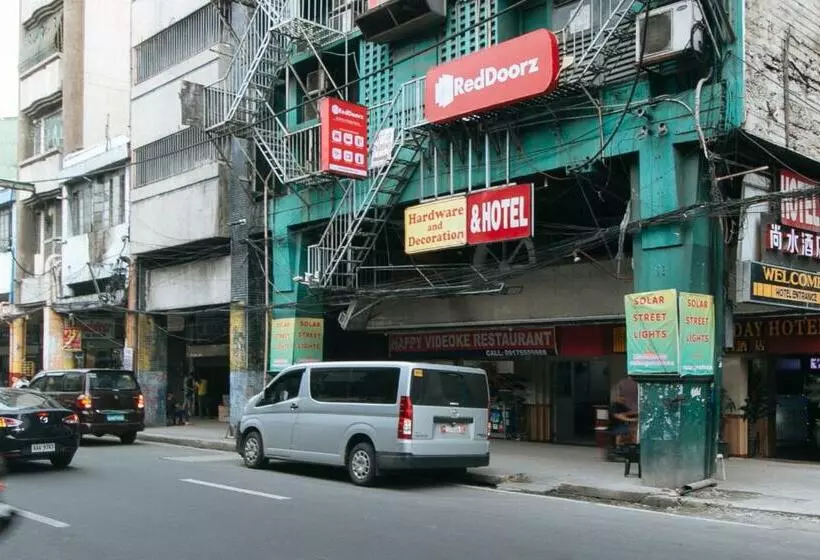 Reddoorz @ Riches Holiday Hotel Avenida