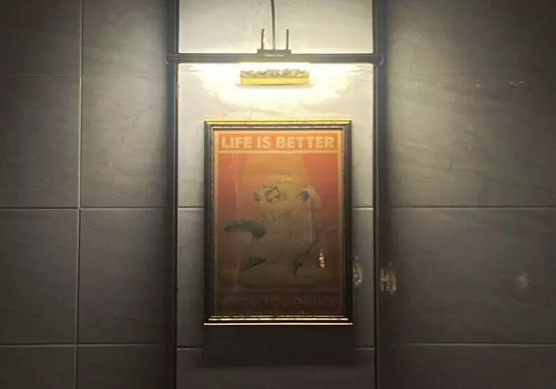 Retkeilymaja Lofy House