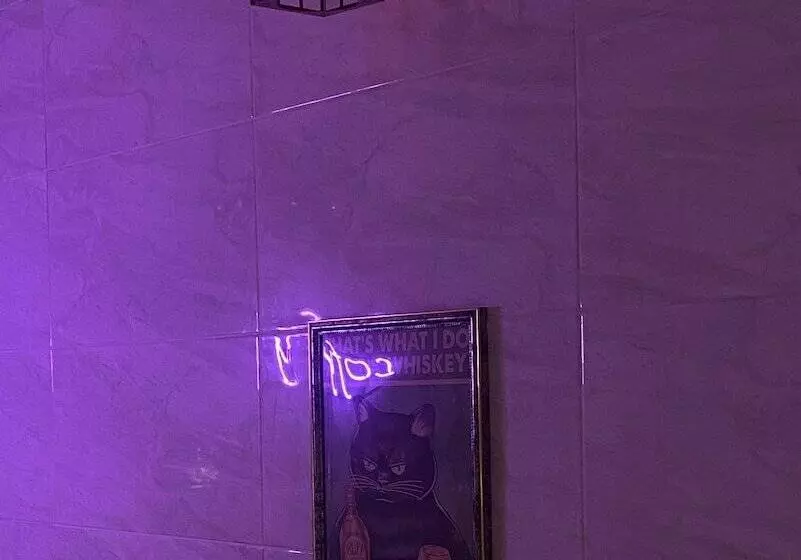 Retkeilymaja Lofy House