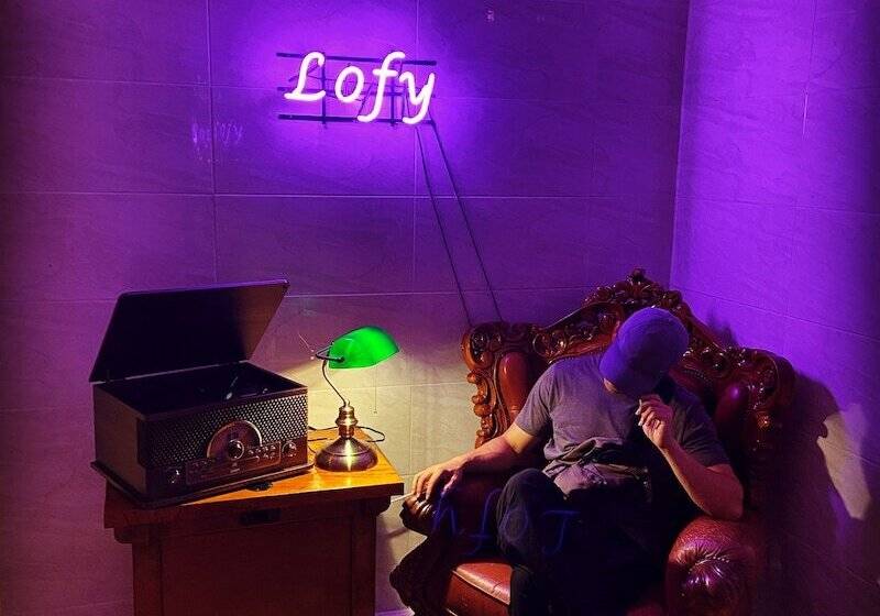 فندق صغير Lofy House
