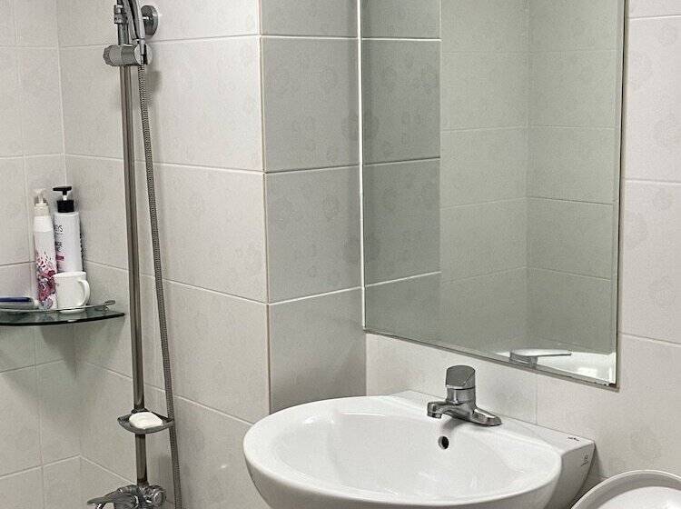 فندق صغير Lofy House