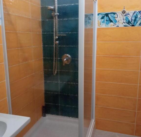 تختخواب و صبحانه A Casa Di Gi