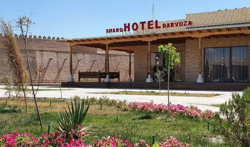تختخواب و صبحانه Sharq Darvozasi
