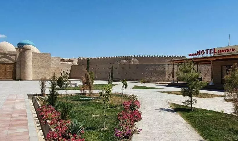 تختخواب و صبحانه Sharq Darvozasi