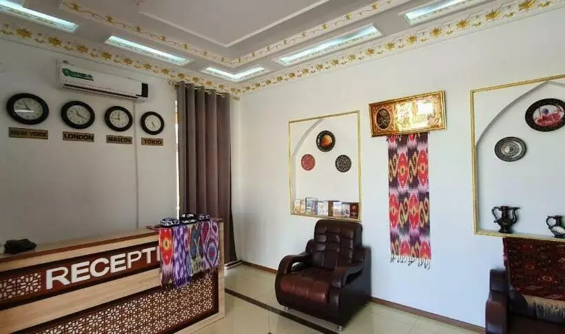 تختخواب و صبحانه Sharq Darvozasi