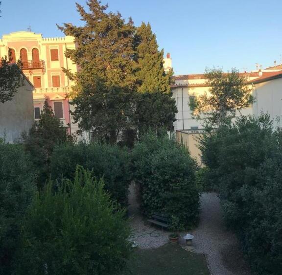 تختخواب و صبحانه Villa Anselmi   Arteindiretta