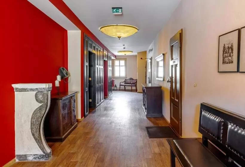 Hotelli Watzdorfer Geleitschenke Und Herberge