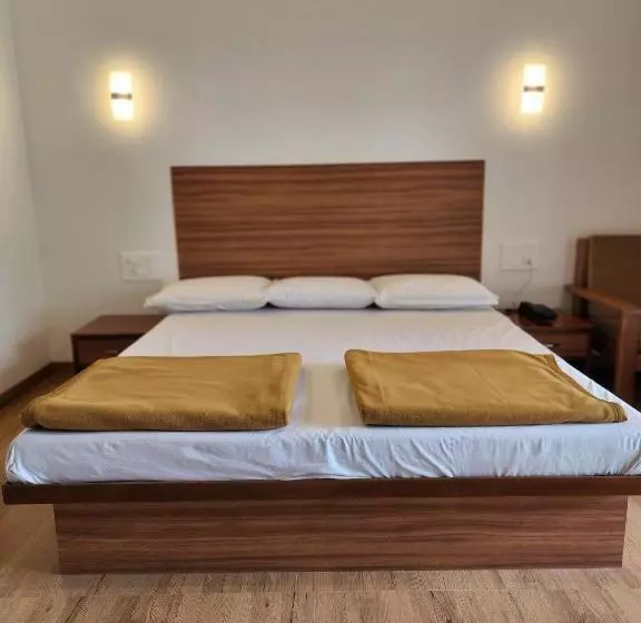 Hotelli Regal Panhala Residency