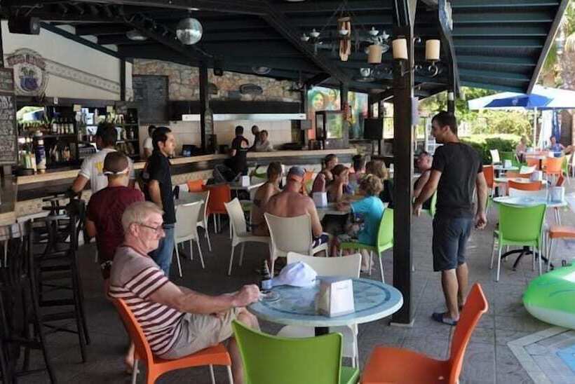 Club Turquoise Apartments