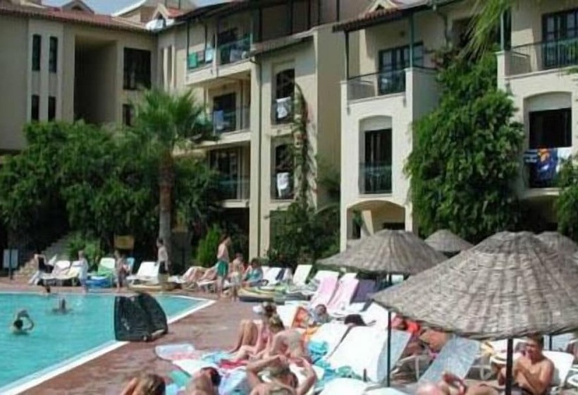 Club Turquoise Apartments