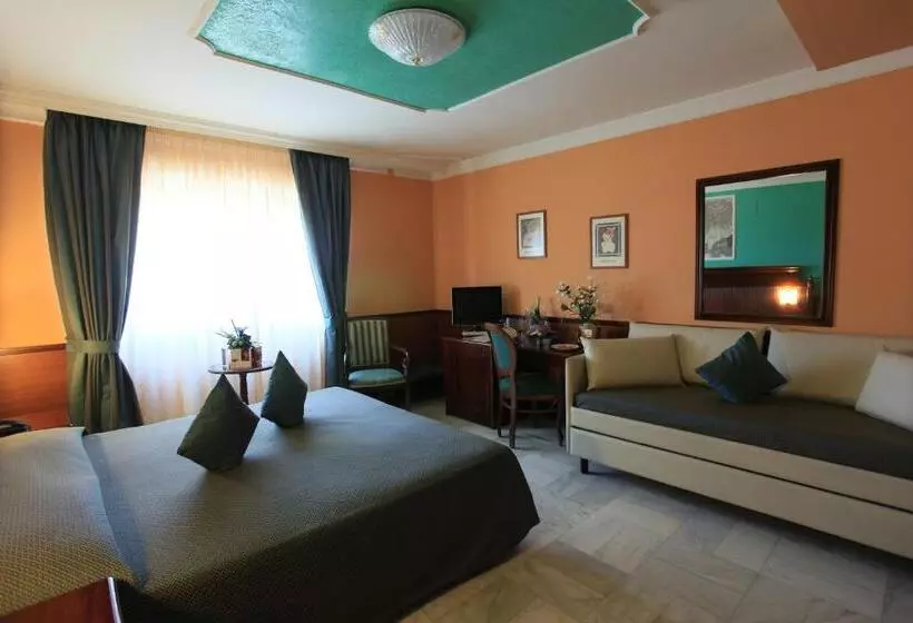 هتل Balconata 2.0 Banqueting & Accommodations