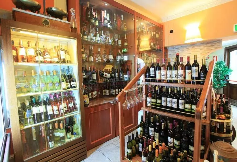 هتل Balconata 2.0 Banqueting & Accommodations