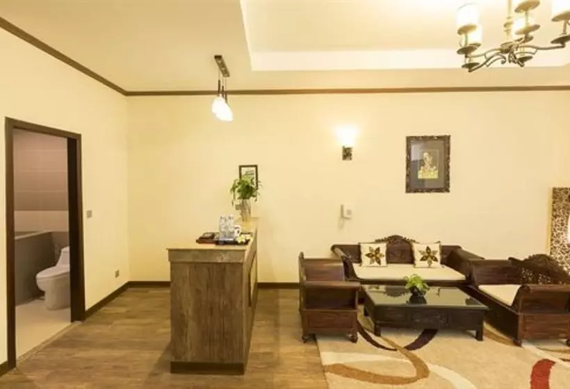 בית מלון כפרי Bali Resort & Apartment