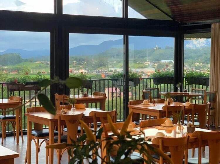 בית מלון כפרי Bormon