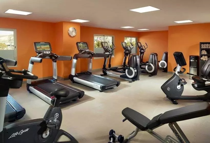 Hotelli Courtyard By Marriott Queretaro