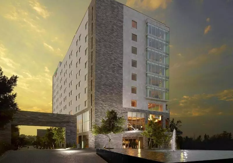 Hotelli Courtyard By Marriott Queretaro