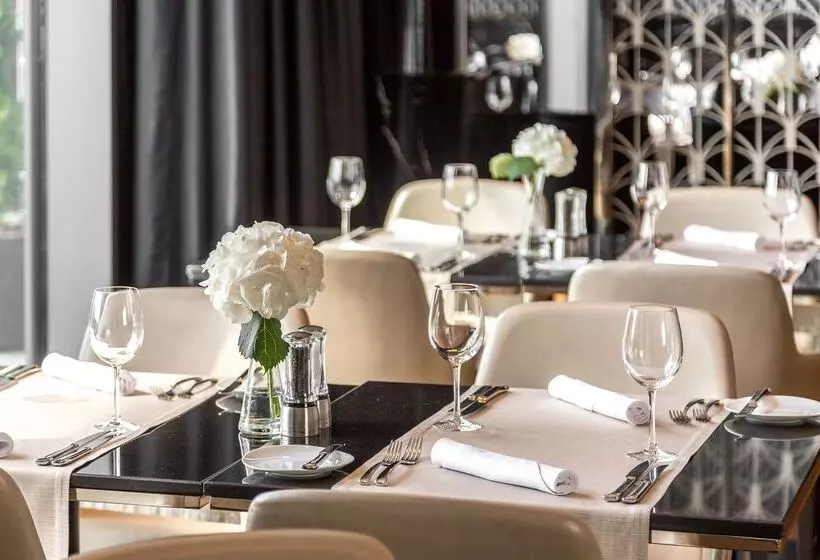 Doubletree By Hilton Hotel Minsk