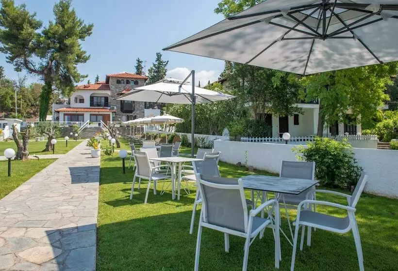 בית מלון כפרי Georgalas Sun Beach Resort