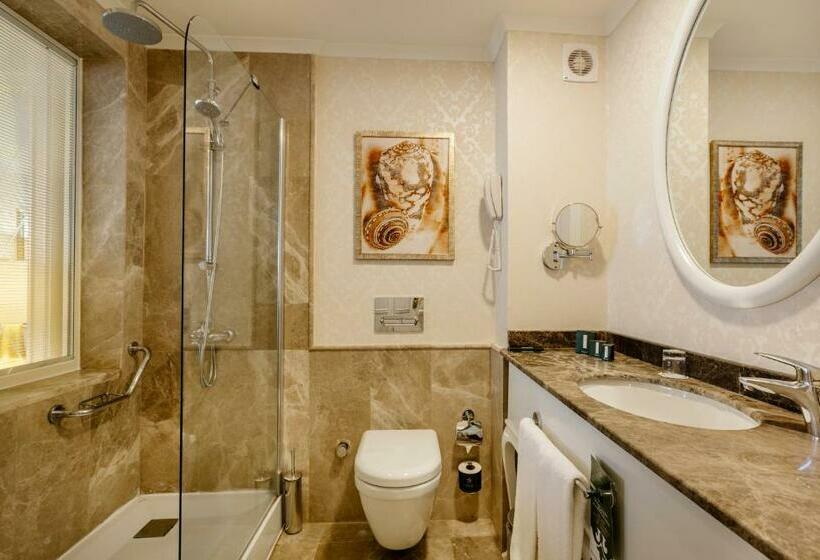 Grand Pasha Hotel & Spa Kyrenia