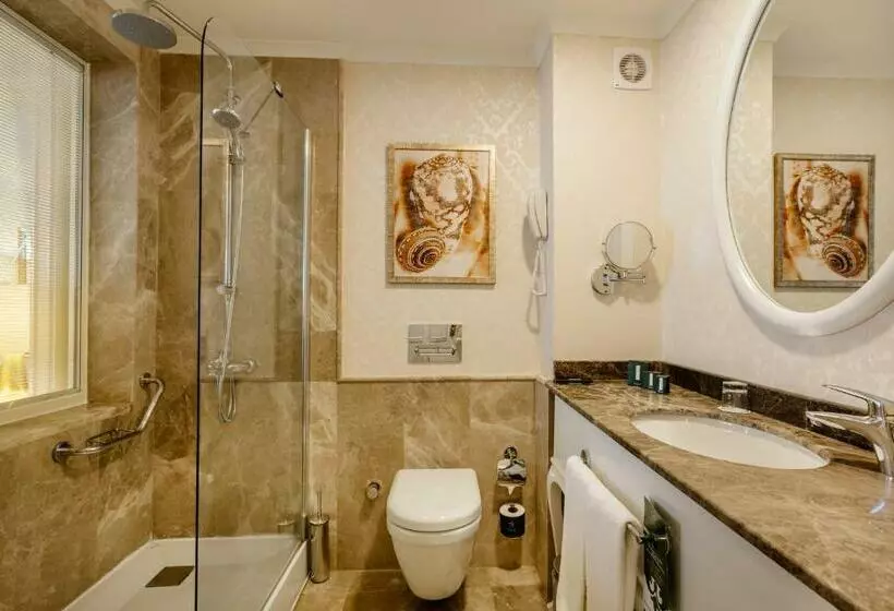 Grand Pasha Hotel & Spa Kyrenia