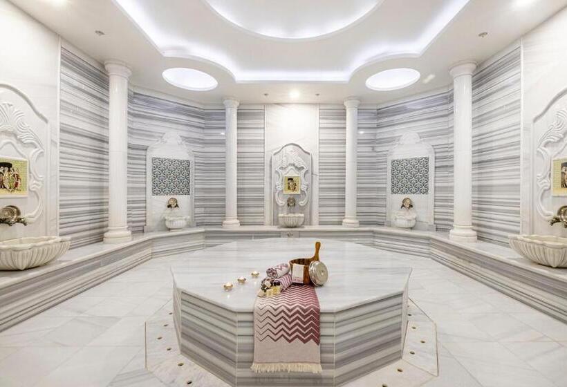 Grand Pasha Hotel & Spa Kyrenia