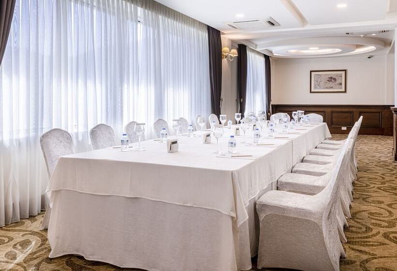 Grand Pasha Hotel & Spa Kyrenia