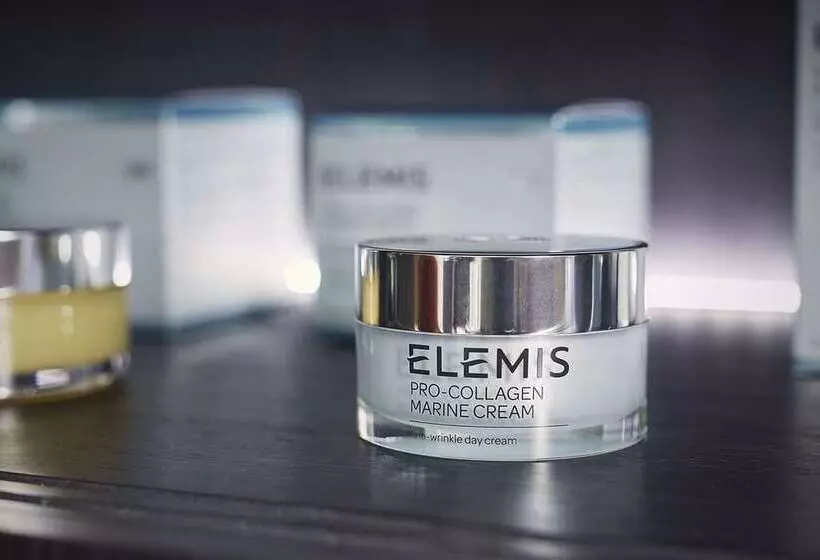 هتل Hilton Tallinn Park