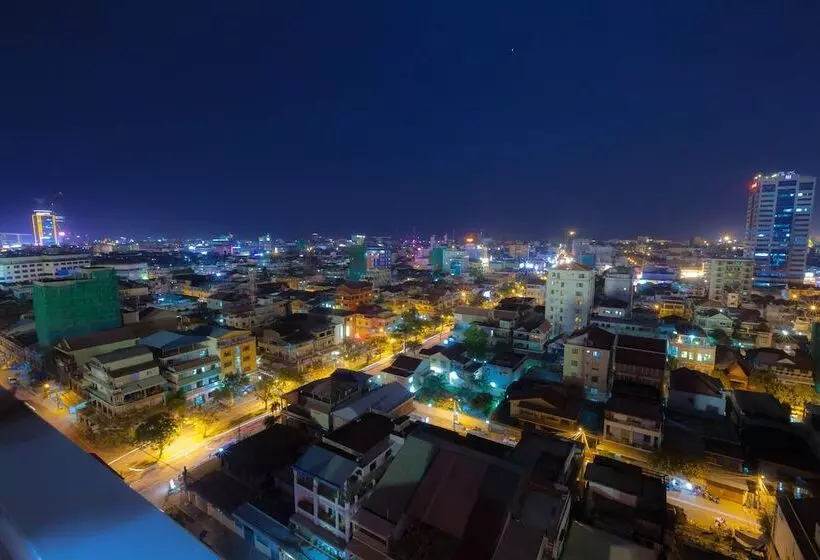 בית מלון כפרי Kirirom Crystal