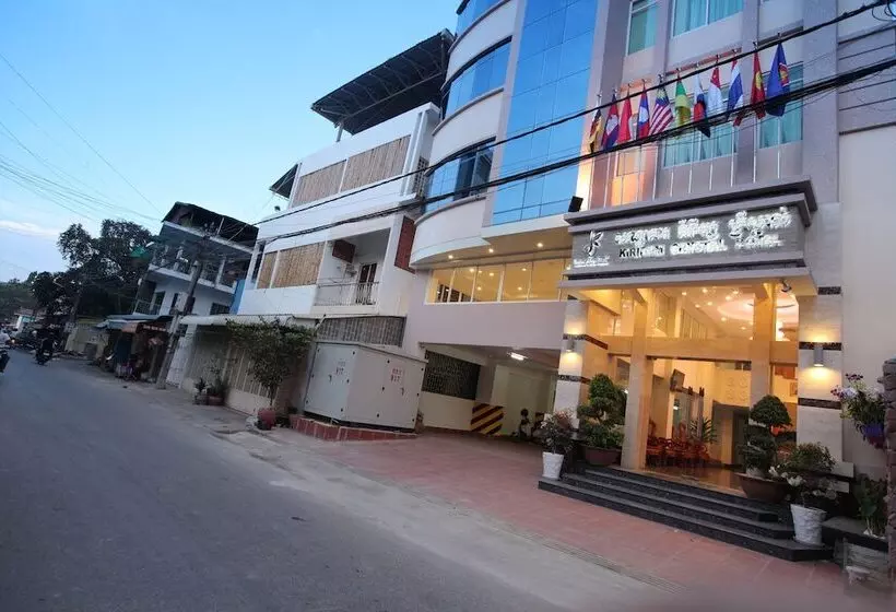 בית מלון כפרי Kirirom Crystal