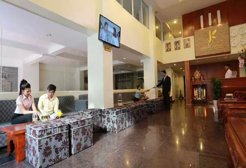 בית מלון כפרי Kirirom Crystal