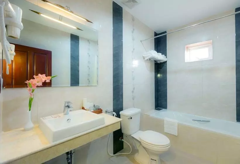 בית מלון כפרי Kirirom Crystal