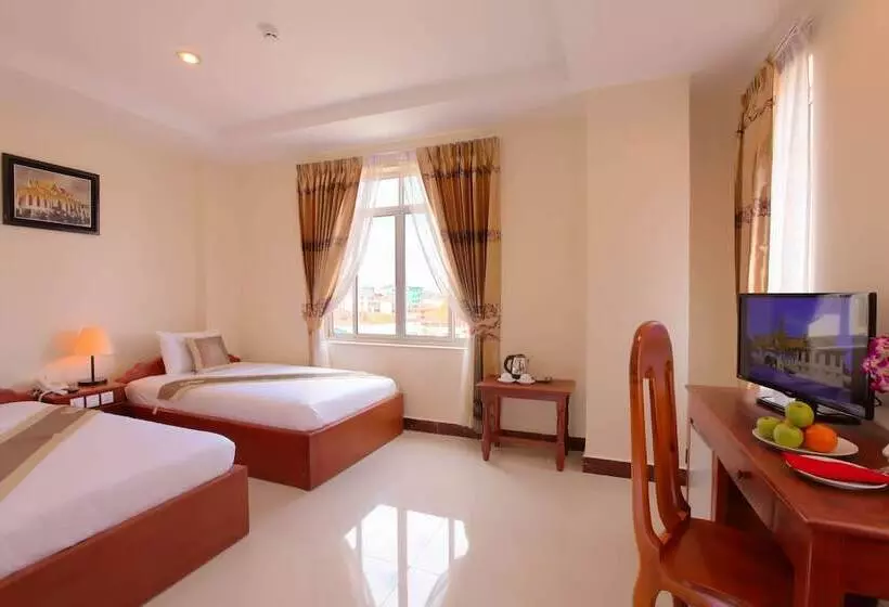 בית מלון כפרי Kirirom Crystal