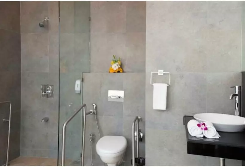 ホテル Mumbai House Airoli, Navi Mumbai