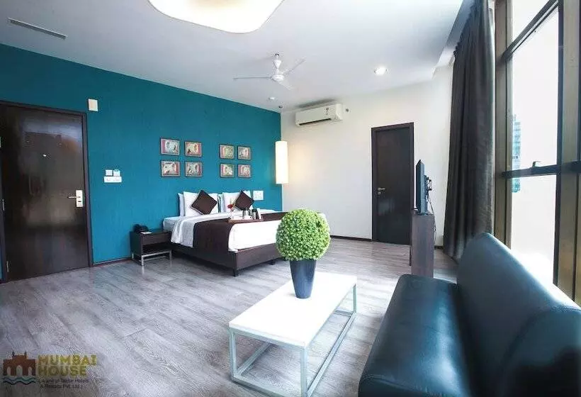 ホテル Mumbai House Airoli, Navi Mumbai