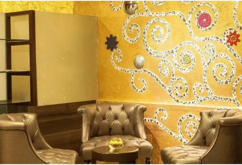 ホテル Mumbai House Airoli, Navi Mumbai