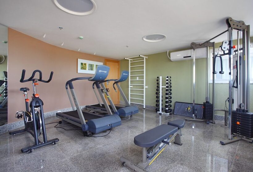 ホテル Royal Urban Macae