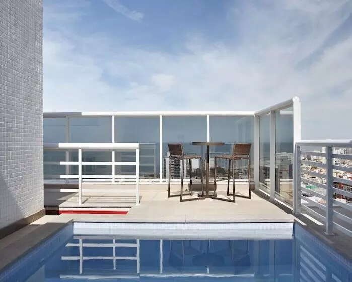 ホテル Royal Urban Macae