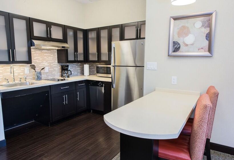 فندق Staybridge Suites Albany Wolf Rd Colonie Center, An Ihg