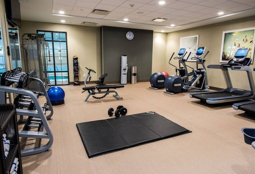 فندق Staybridge Suites Albany Wolf Rd Colonie Center, An Ihg