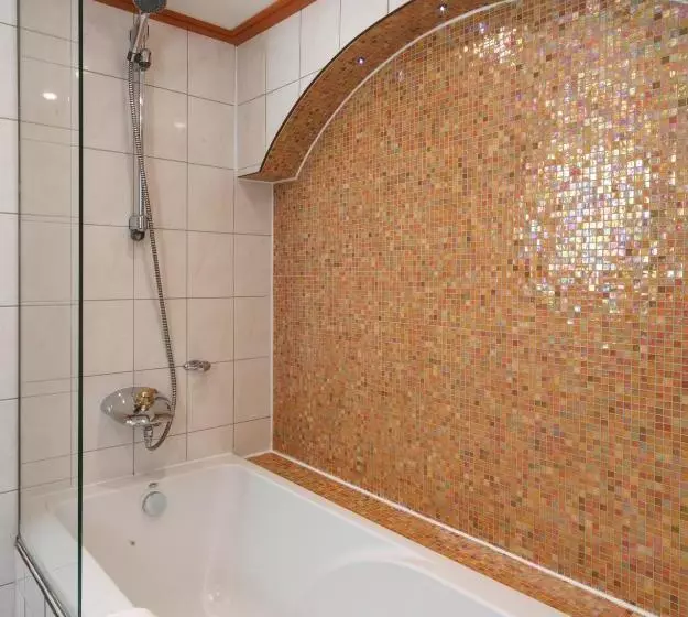 בית מלון כפרי Sunborn London Yacht