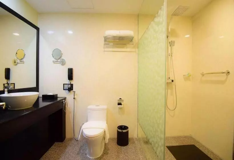 Hotelli Taw Win Garden