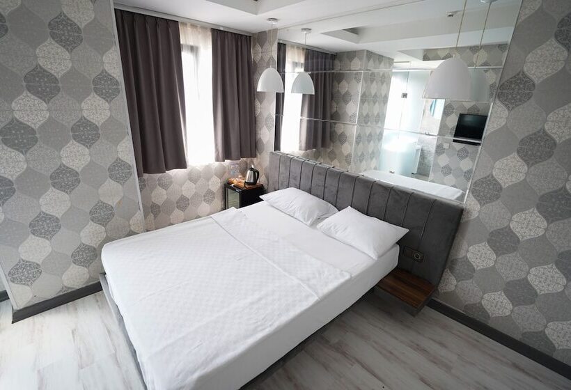 Time Hotel Mecidiyekoy