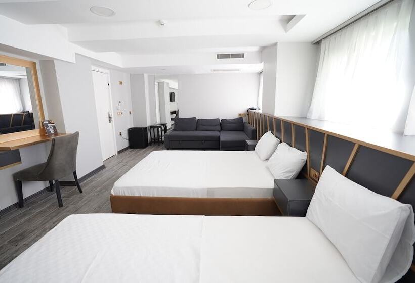 Time Hotel Mecidiyekoy