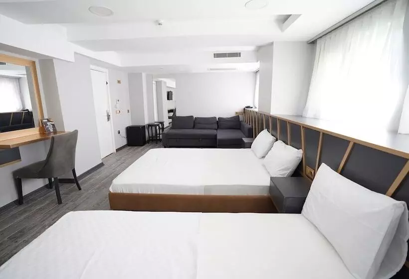 Time Hotel Mecidiyekoy