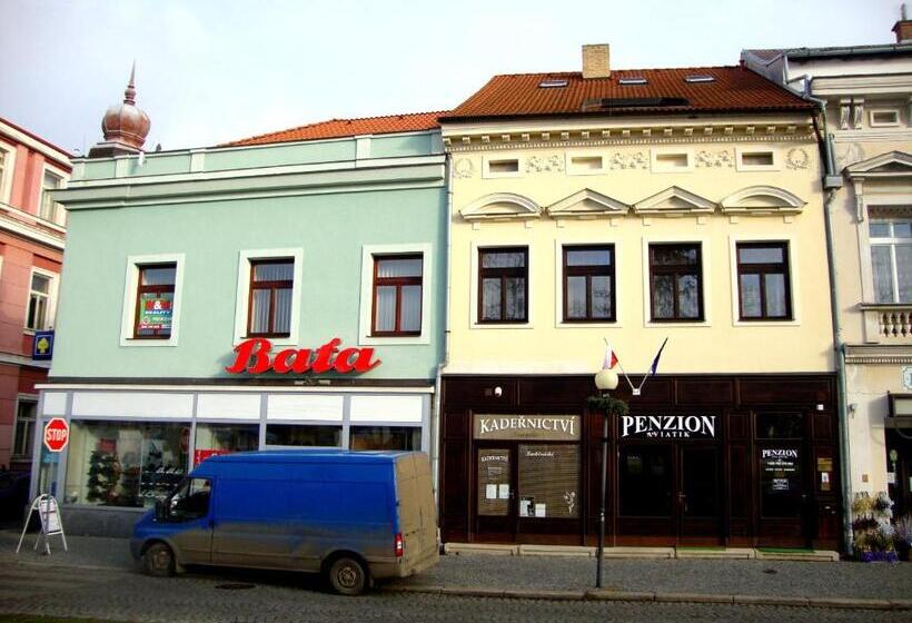 Panzió Penzion Aviatik