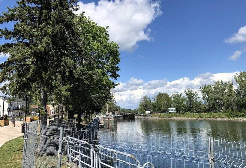 מוטל Flotel St Jean Sur Richelieu