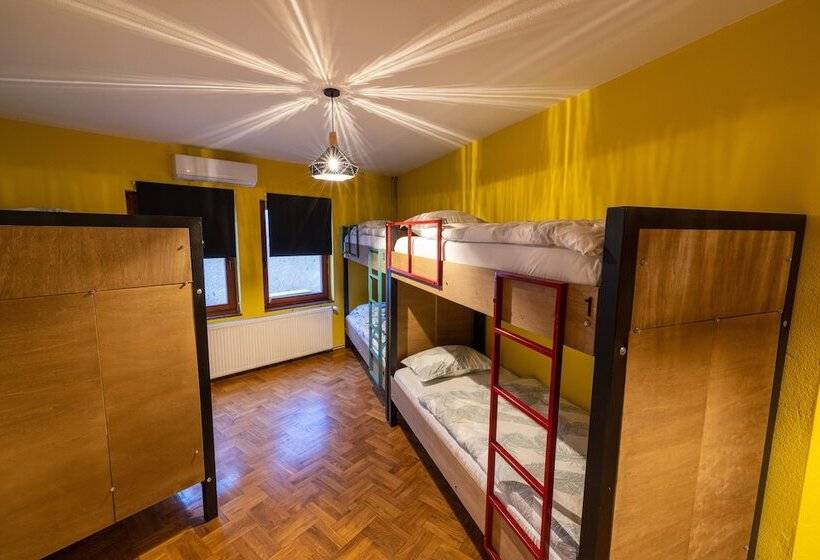 Hostel Prishtina Backpackers