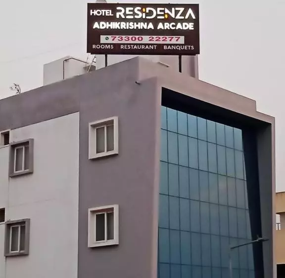 Hotelli Residenza Adhikrishna Arcade