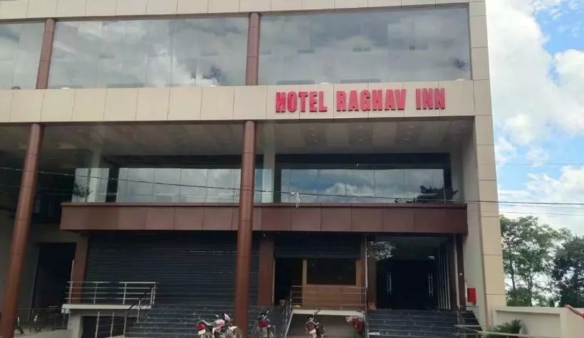 ホテル Raghav Inn