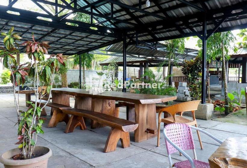 ホテル Sahabat Pantai Guest House Mitra Reddoorz